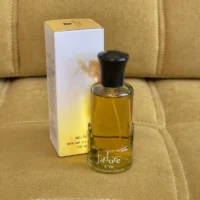 ادکلن زنانه جادور حجم 100 میل شرکت لوکابوسی رایحه عالی