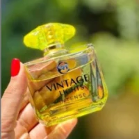 ادکلن زنانه وینتاج رایحه(ورساچ کریستال) حجم 100 میل